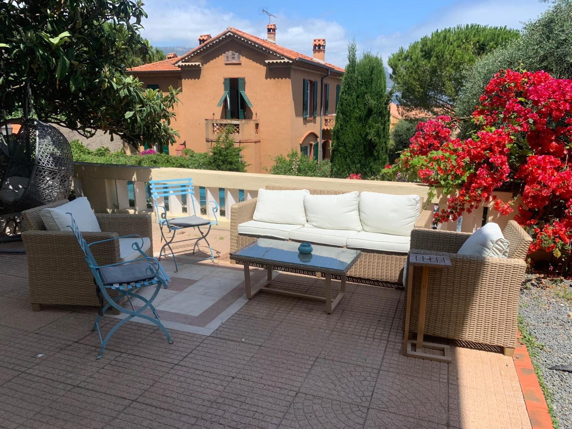 Magnifique Villa Pieds Dans L Eau Saint Jean Cap Ferrat Bagian luar foto